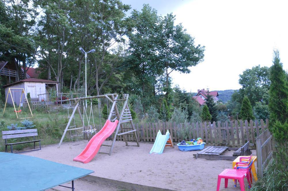 Osrodek Wczasowy Zloty Dab - Domki Hotell Miedzyzdroje Exteriör bild